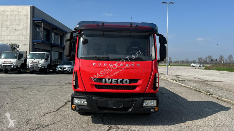 Грузовик Iveco EUROCARGO 90E18 4X2