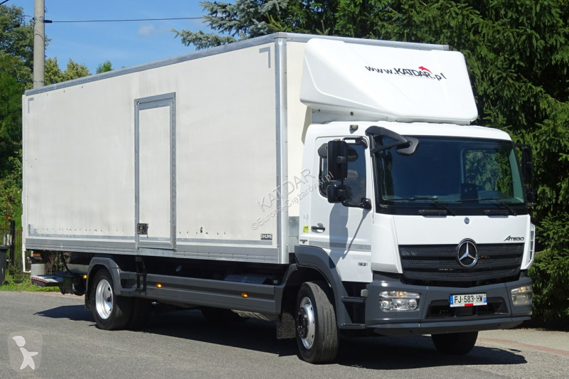 شاحنة Mercedes 1521 Euro 6 kontener 20p....