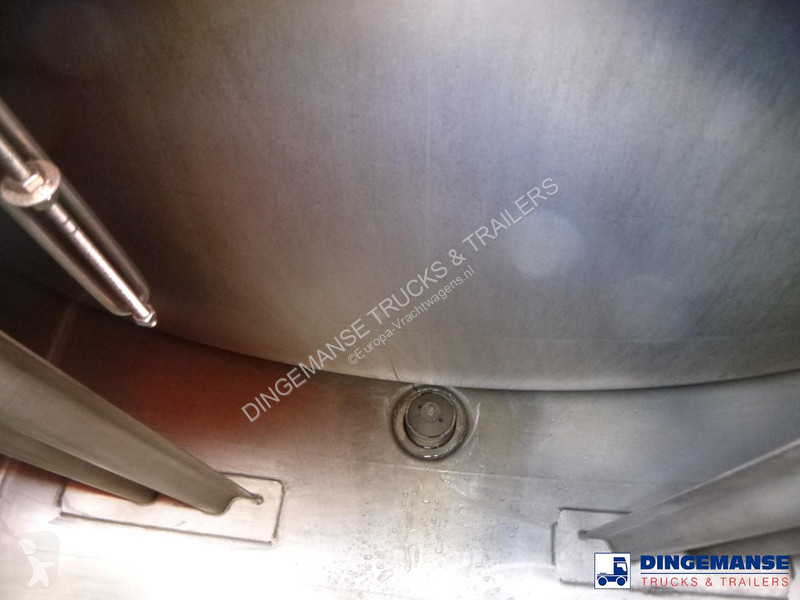 شاحنة Renault 270 4x2 fuel tank 13.3 m3 / 3 comp