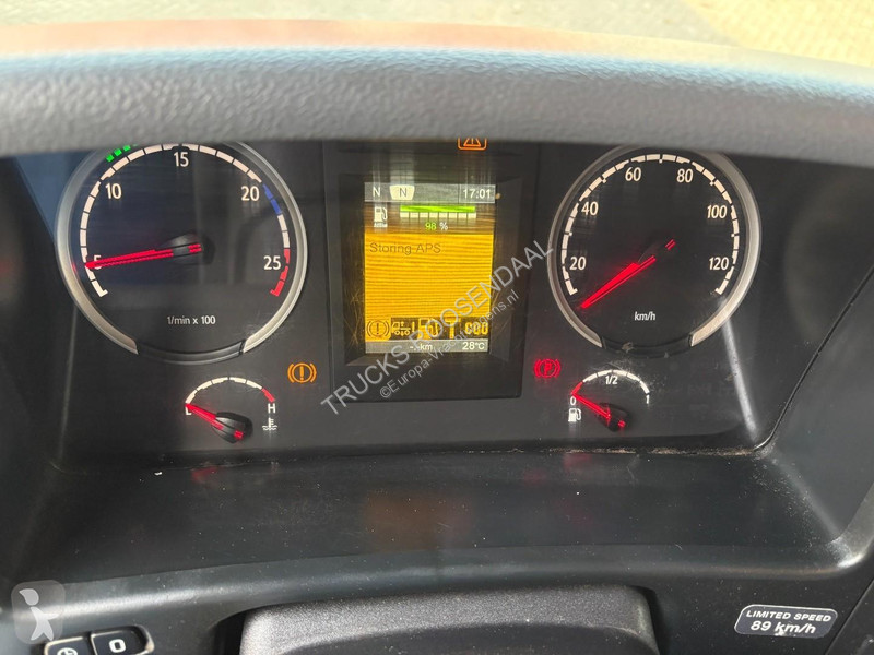 شاحنة Scania 440 + 6X2 STEERIN + EURO 5