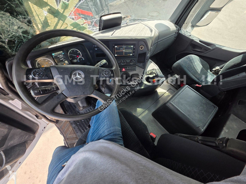 شاحنة Mercedes 4142 / 8X4 / 41ton Chassis /