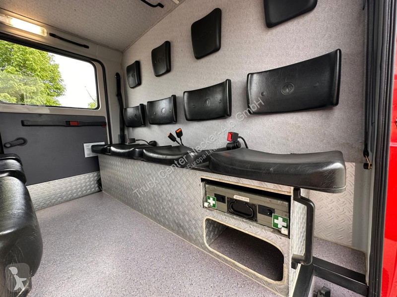 Camion Mercedes 814 F LF 8 6 FEUERWEHR mit...