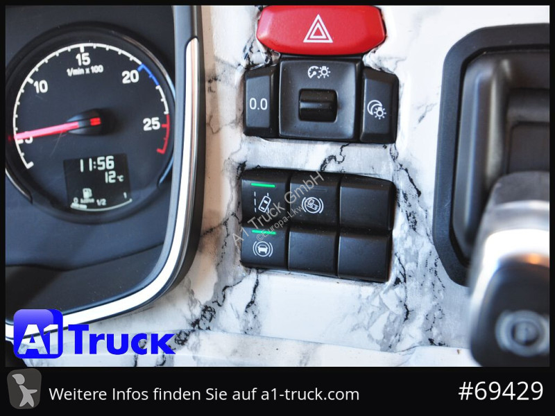 شاحنة Scania P 320 P 6x2,, Getränke, Lenkachse,...