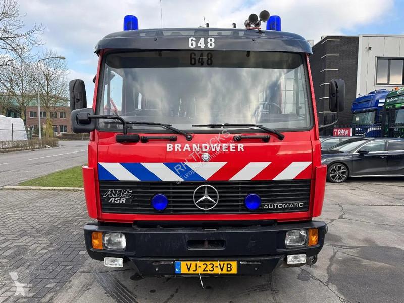 شاحنة Mercedes - FULL EQUIPMENT INCLUDED FIRE...