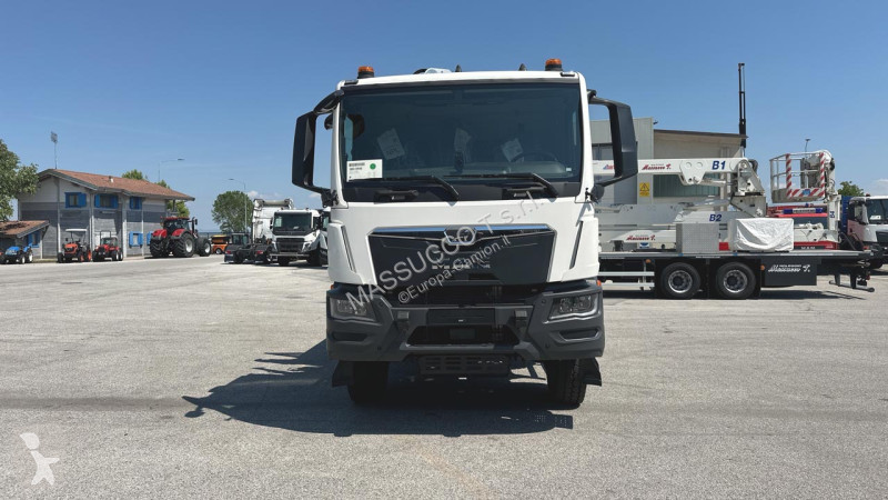 شاحنة MAN TGM 18.290 4x4