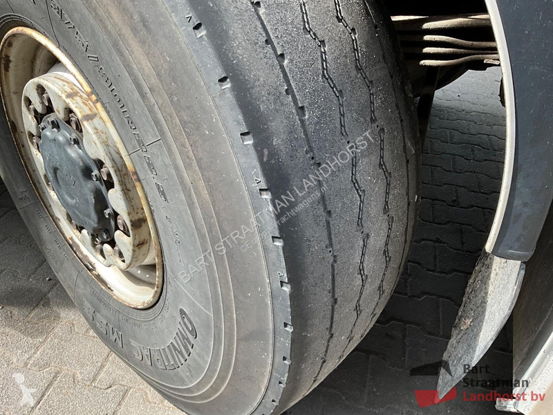 Lastbil MAN 49.440 10X8 met 22m³ geisoleerde...