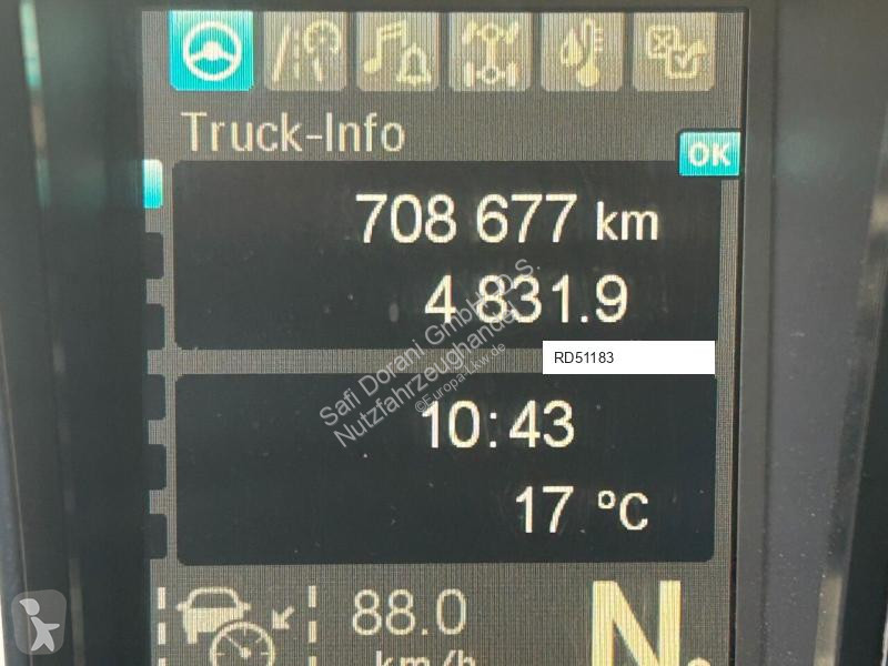 شاحنة Mercedes 2551