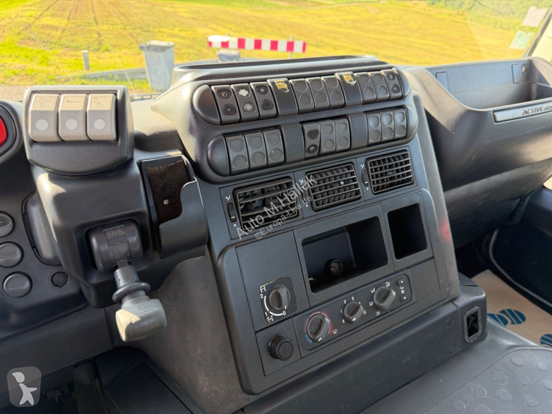 شاحنة Iveco TRAKKER 410 8x4 Palfinger Abrollkipper