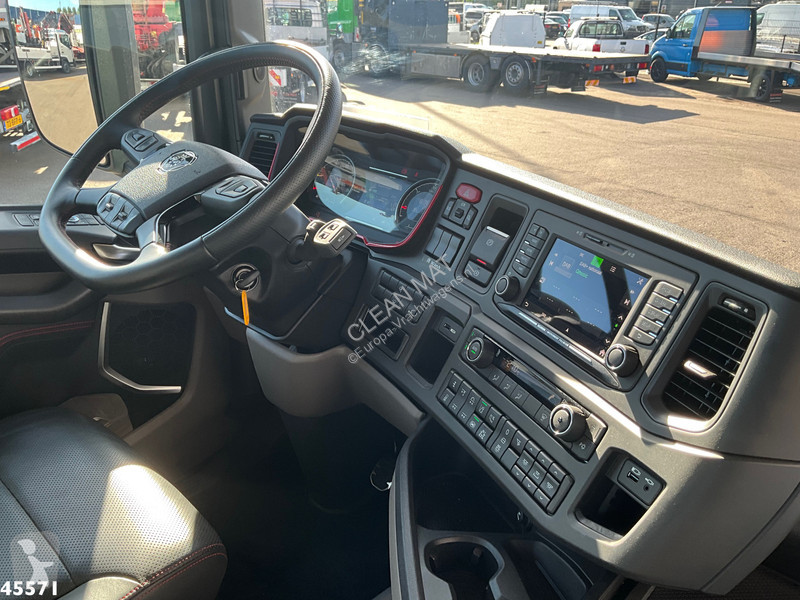 شاحنة Scania 590 V8 6x2 etarder...