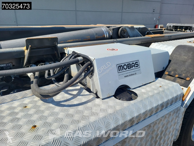 شاحنة Mercedes 3253 8X4 25 tons Mobas...