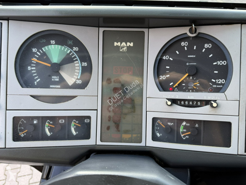 Camion MAN LE 180C 4x4 DOKA 4.6/180KM...