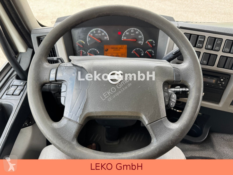 شاحنة Volvo FE 260-2units Mit Carrier Sp 950Mt