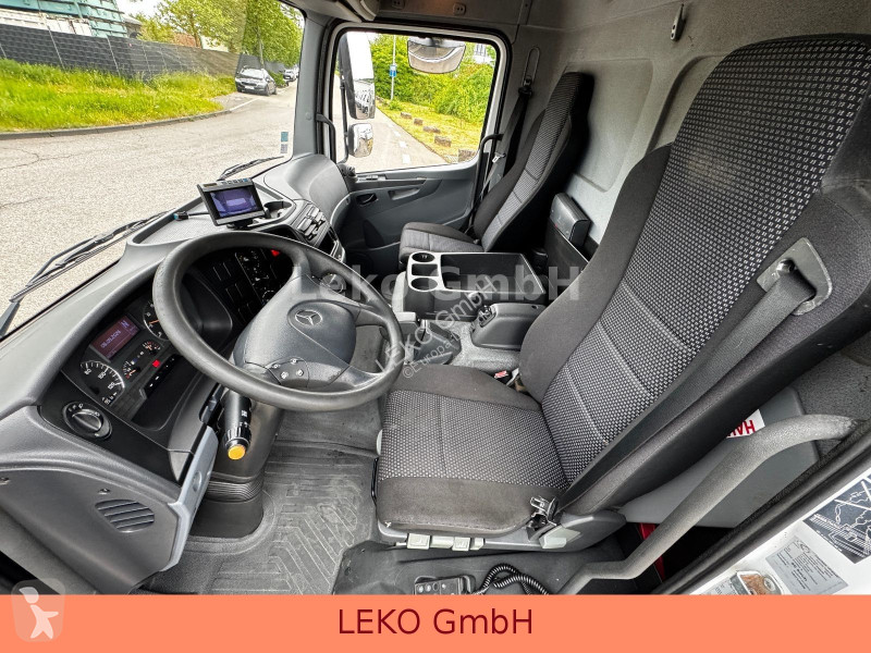 Mercedes 1222 Mit Carrier Sp 950Mt truck