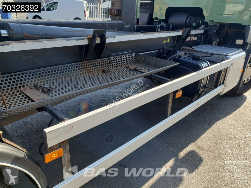 شاحنة Volvo 410  6X2 VDL 21t Hooklift Euro 6
