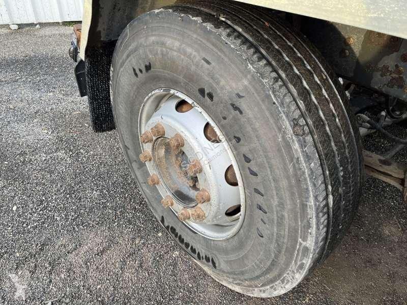 شاحنة Renault  PREMIUM 320 DCI