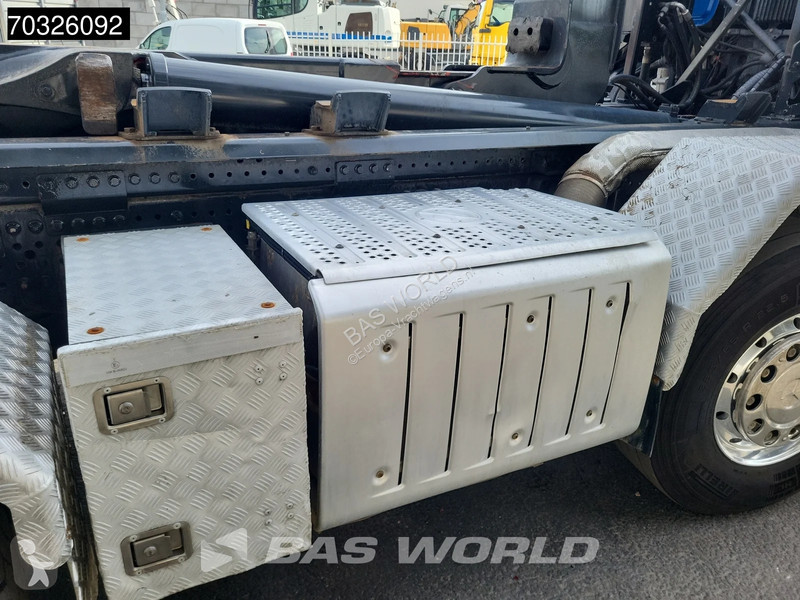 شاحنة Mercedes 3245 8X4 HIAB XR26Z56...