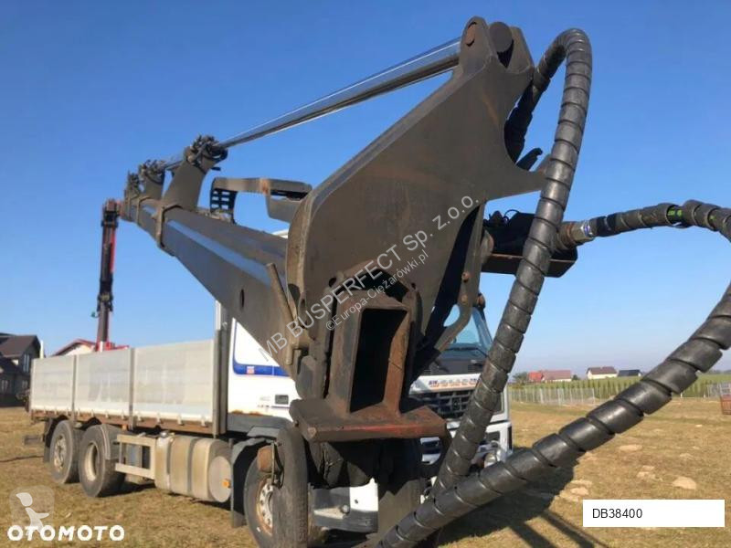 Camion Volvo 18002