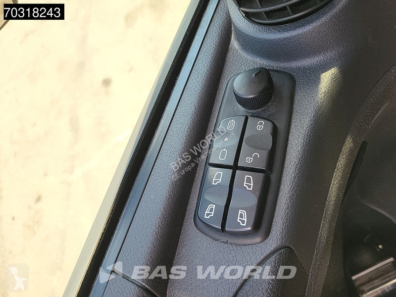 شاحنة Mercedes 1524 4X2 16tonner Thermo King...