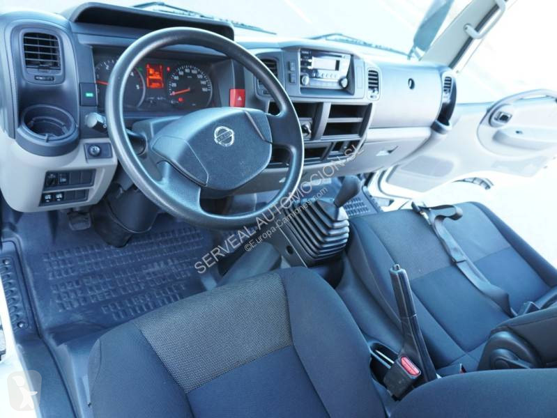شاحنة Nissan