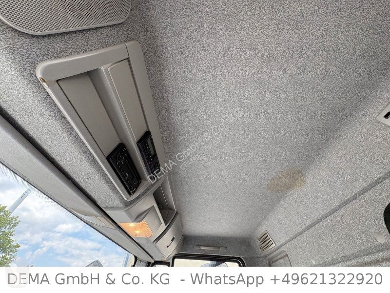 Vrachtwagen Iveco...