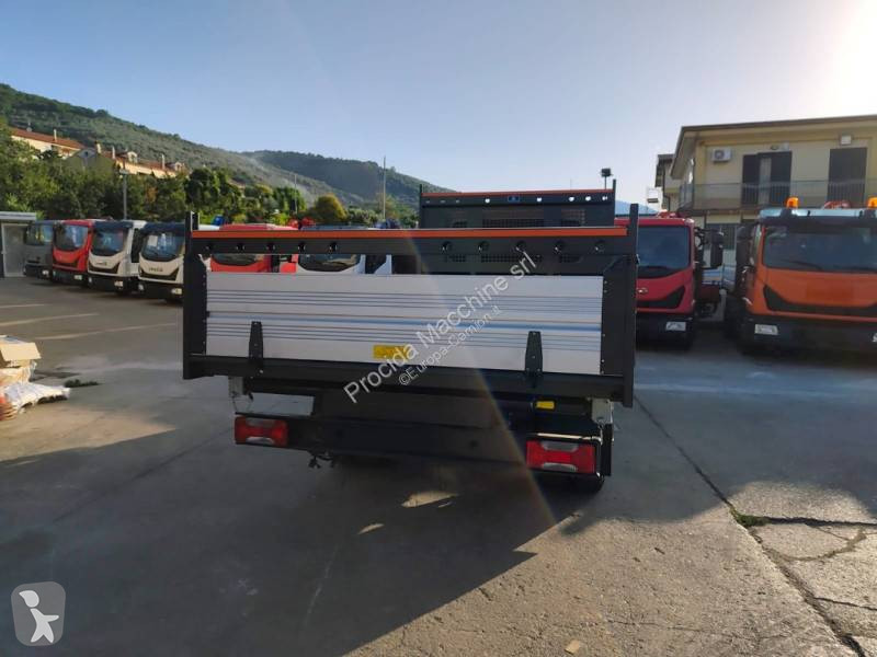 شاحنة Iveco