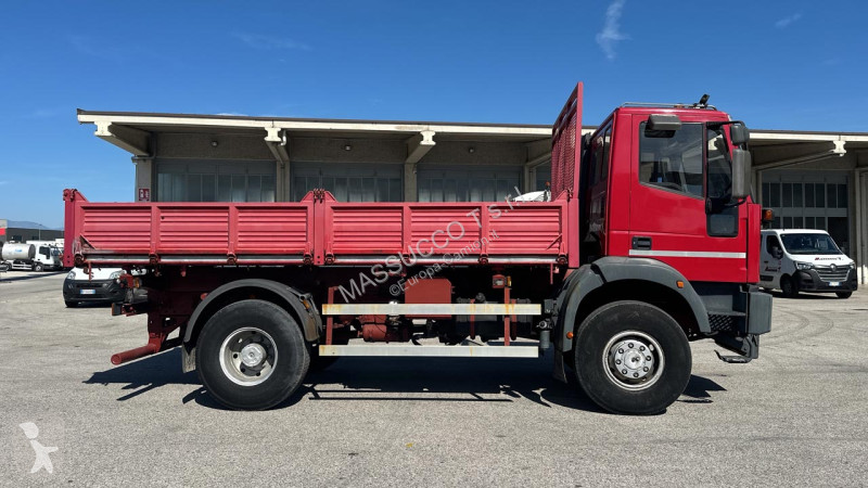 شاحنة Iveco 100E21 4X4