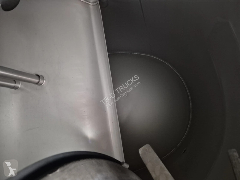 شاحنة Volvo FMX 370 16000L INSULATED INOX TANK...