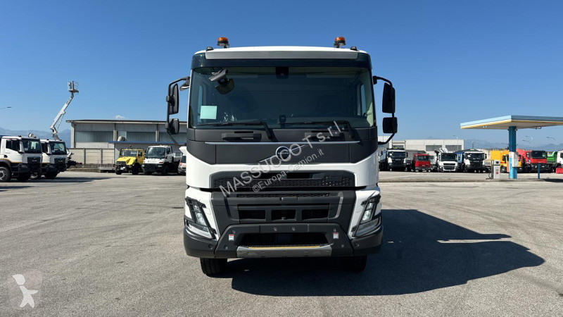 شاحنة Volvo FMX 460 6X4