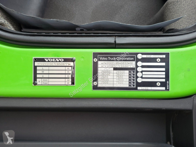 شاحنة Volvo 320 / Ladebordwand