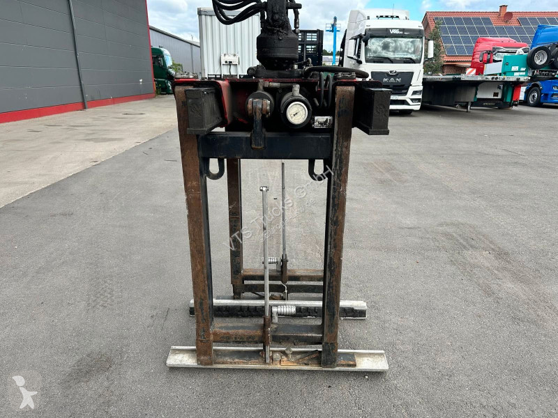 Camion Mercedes 2536 6x2 BL Baustoffp. ATLAS...