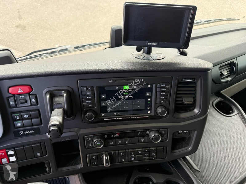 شاحنة Scania G450 6X2 EURO 6 + THERMO KING +...