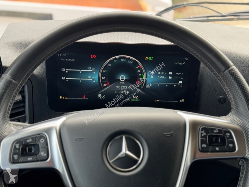 شاحنة Mercedes 2548 5 L 6x2 Lowliner BDF