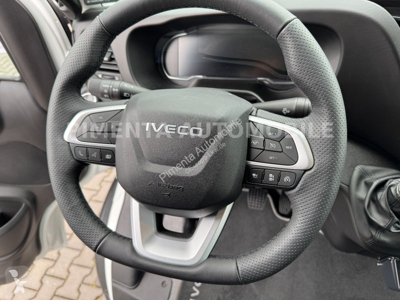 شاحنة Iveco 70C18HP SCHIEBEPLANE LUFTF LBW LED...