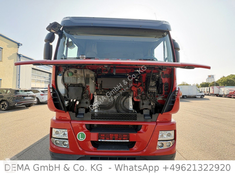 شاحنة Iveco...