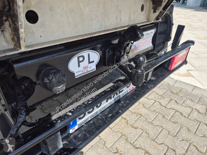 Samochód dostawczy Iveco Daily 65C18