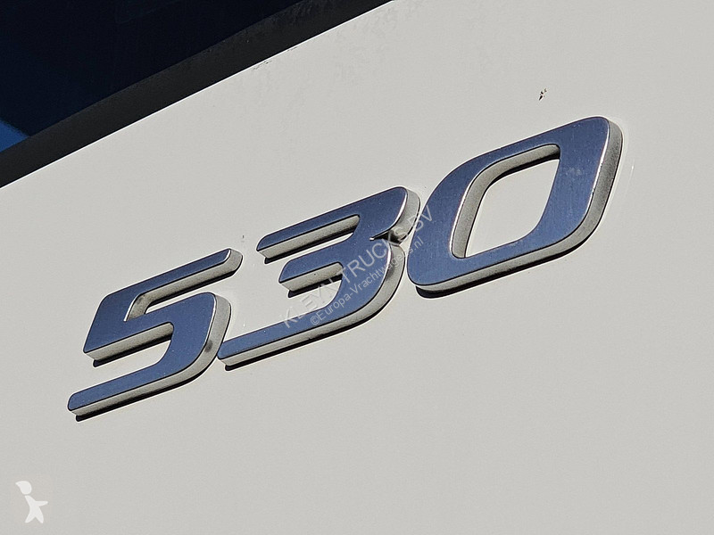 شاحنة DAF 530 SSC 6X2 FAN CARRIER