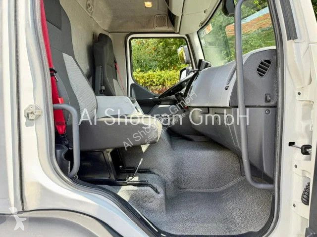 شاحنة Renault D 12.220 / Carrier Supra 750 / LBW