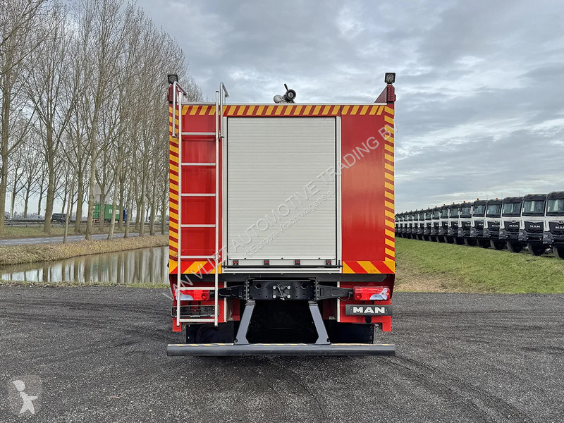 شاحنة MAN 33.400 BB CH Fire Fighter Truck (14...