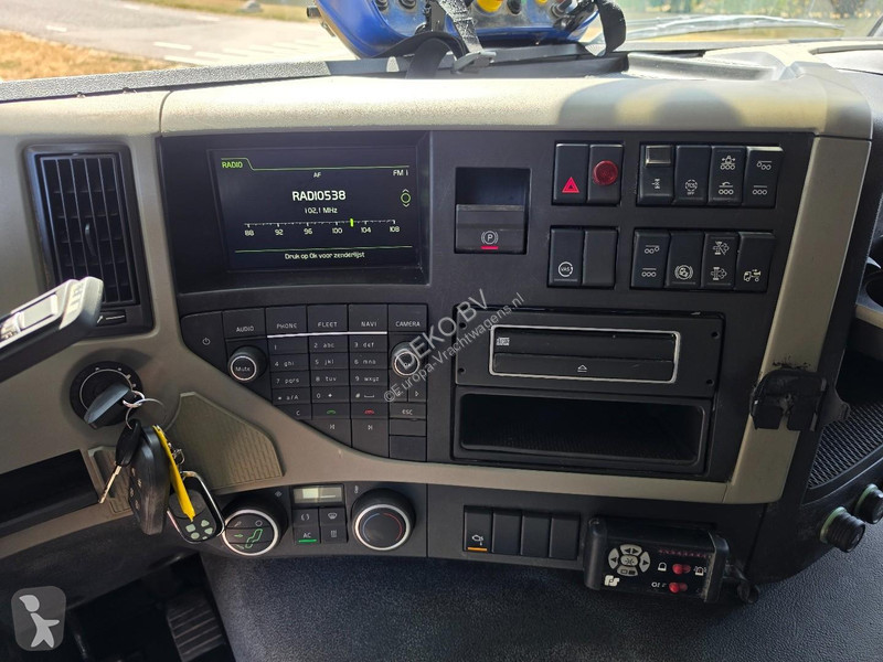 شاحنة Volvo 420 2x CRANE/TIPPER EURO6!!2030...