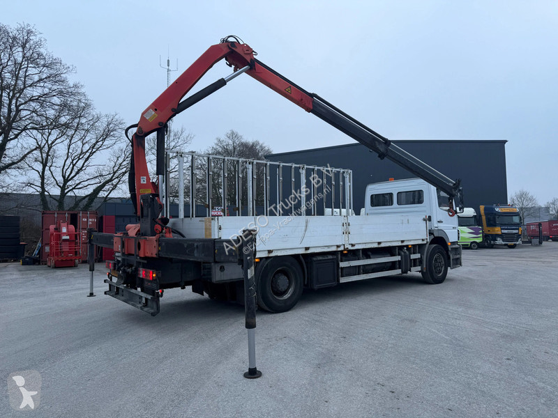 شاحنة Mercedes 1833 met Palfinger PK12000...