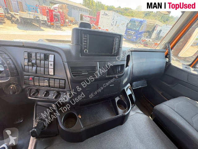 شاحنة Iveco AT260SY/PS