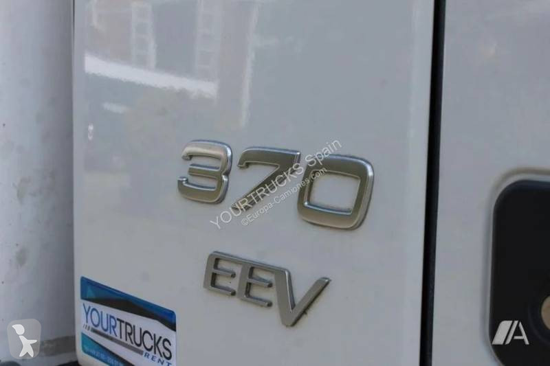 شاحنة Volvo