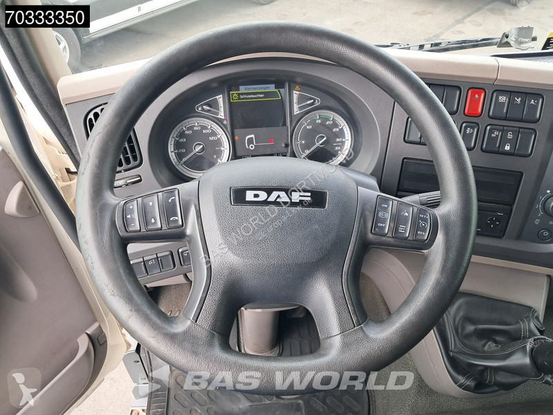 شاحنة DAF 230  4X2