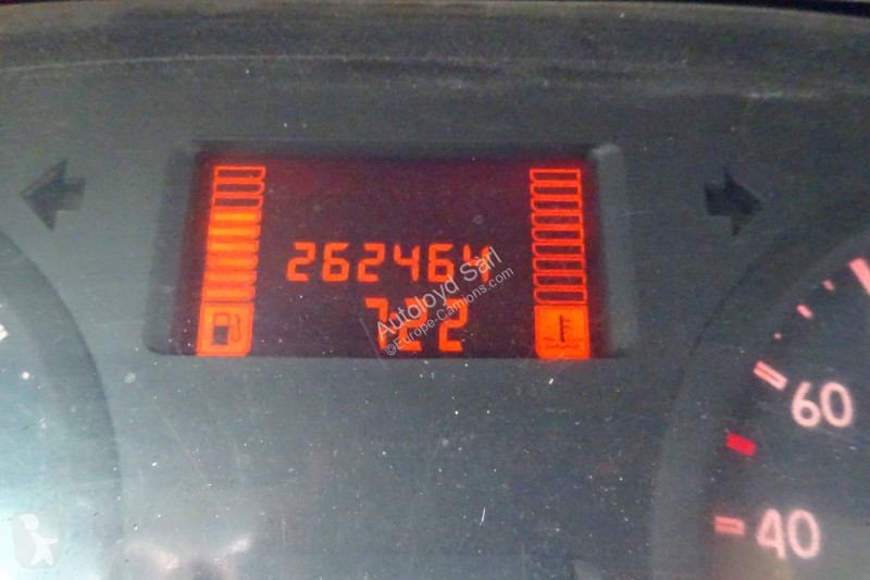 Véhicule utilitaire Renault MASTER 2,5 DCI 110...