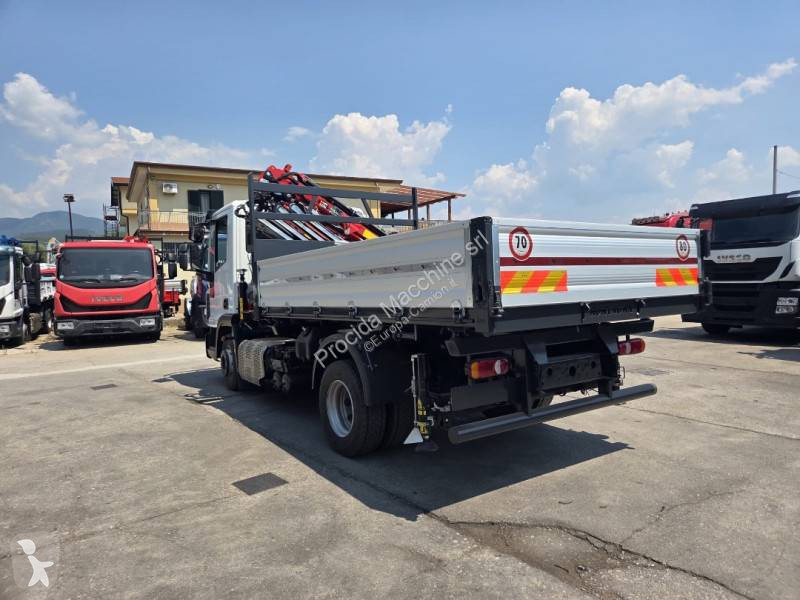 Vrachtwagen Iveco