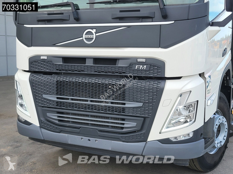 Camion Volvo 460 8X4 Palfinger PK24.001 SLD...
