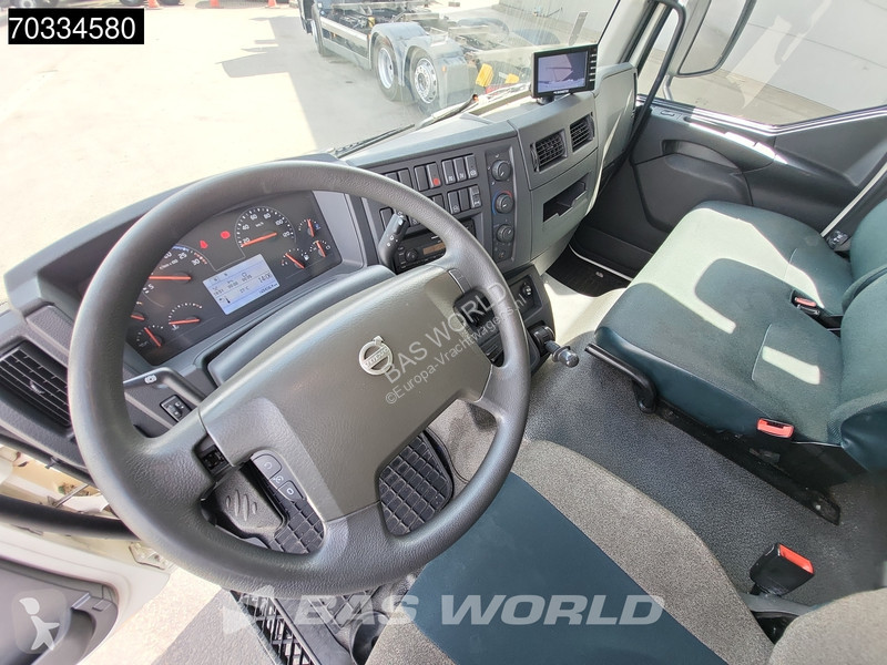 Camion Volvo 250 4X2 12tonner 1500kg...
