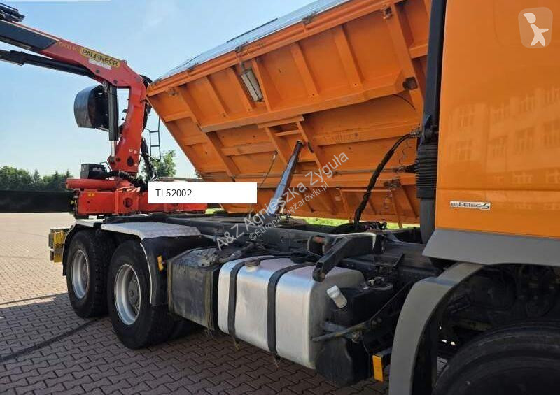Vrachtwagen Mercedes PK13001-K