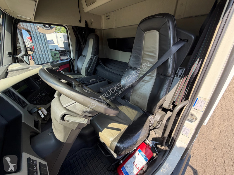Camion Volvo 500 6x2*4 Carrier TRS Iceland...