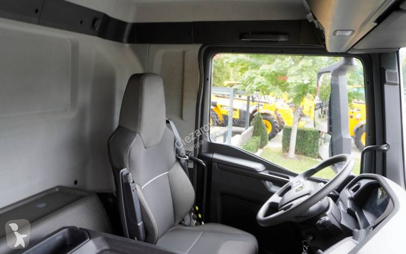 Camion MAN 33.480